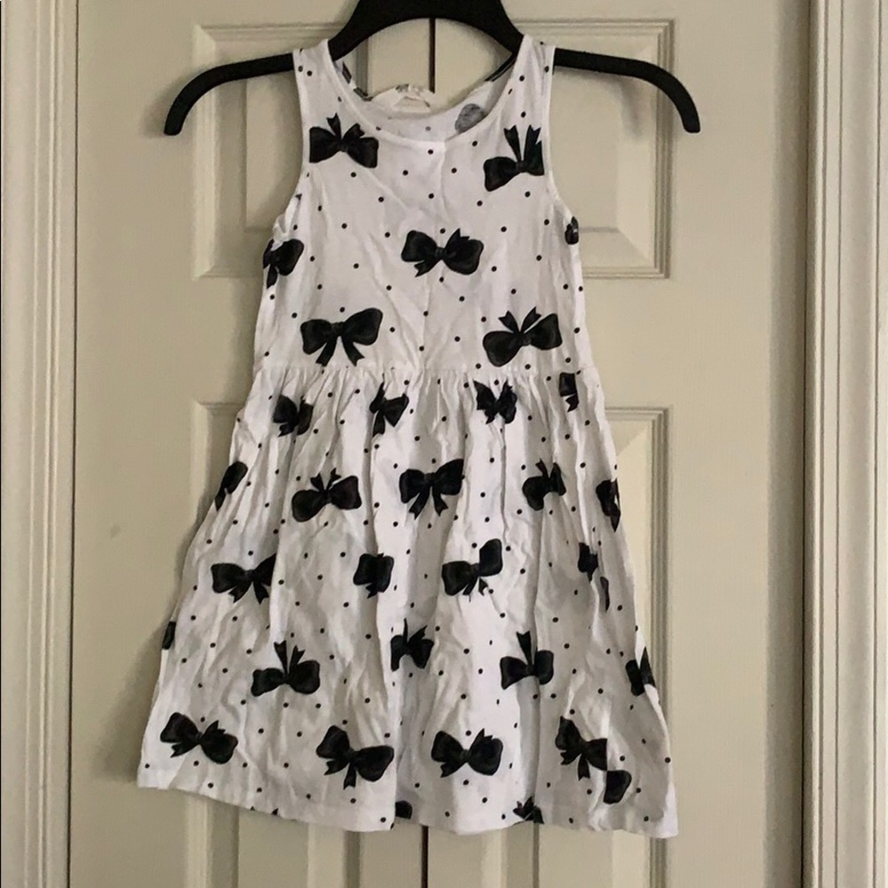 H&M black and White Bow Dress